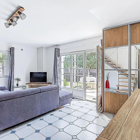Casa vacanze Les Cariatides 4 By Interhome