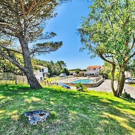 Les Cariatides 4 By Interhome